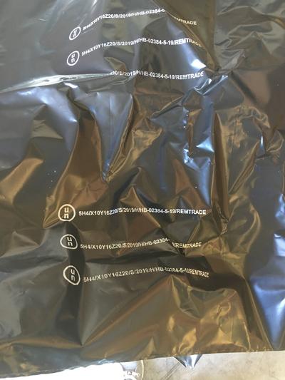 megfelelő jelöléssel ellátott ADR zsák